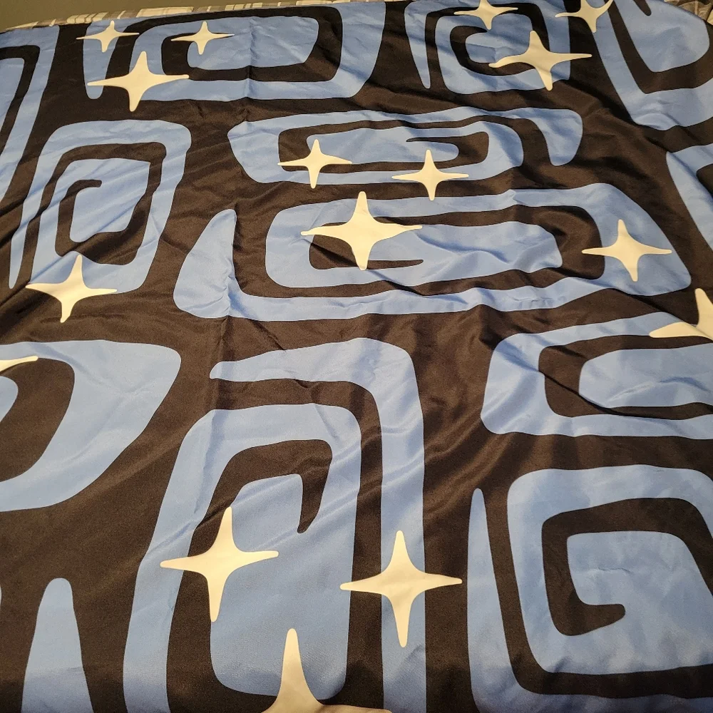 NWOT Mid Century Modern Cosmic Galaxies Stars Full Shower Curtain